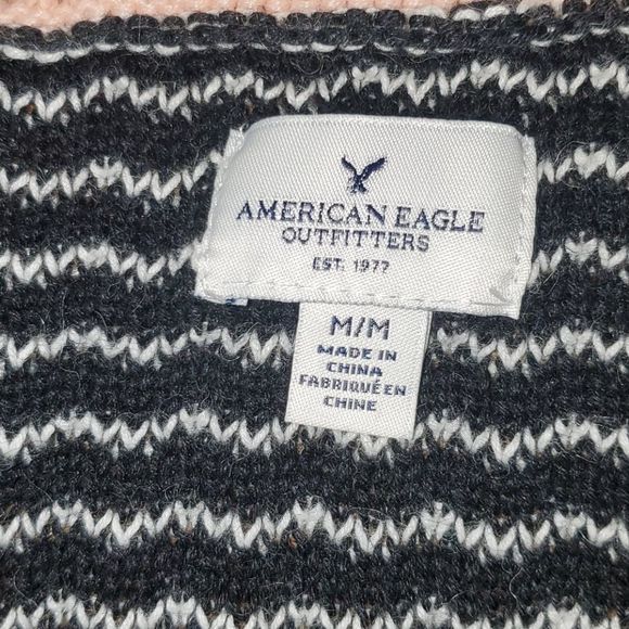 American eagle sweater size medium - Picture 3 of 4